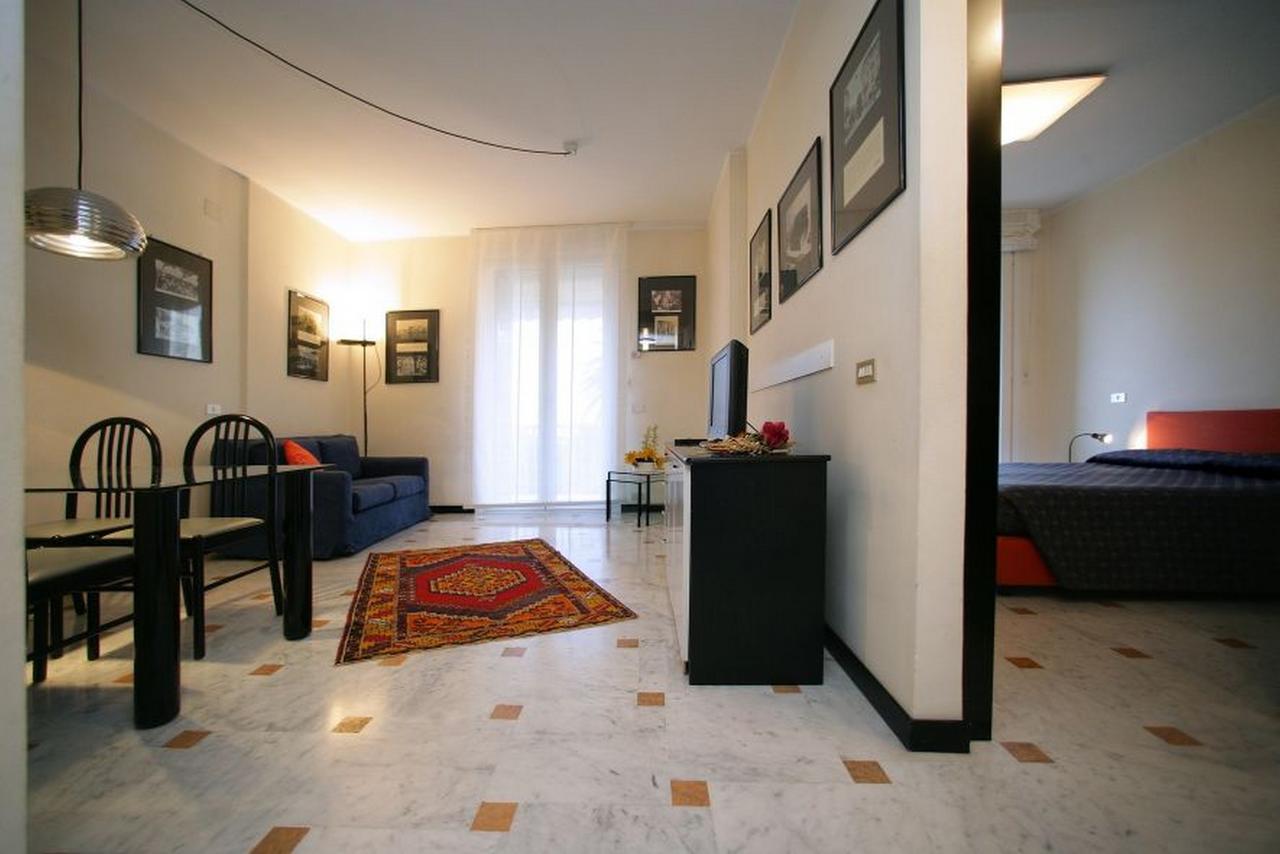 Savoia Apartments Genoa Room photo
